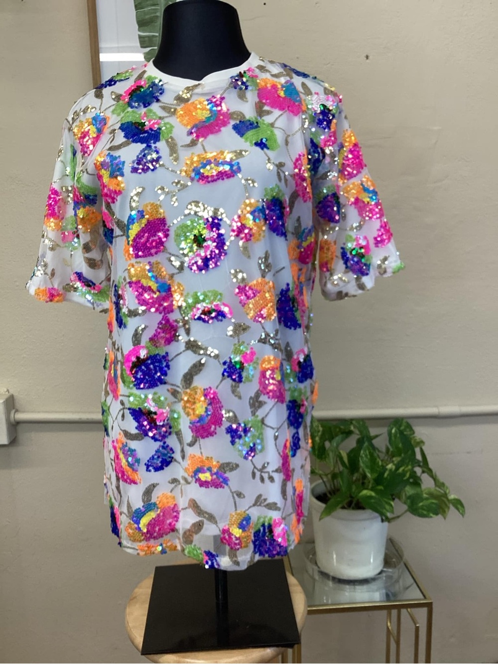 SHEIN White Mesh Sequin Floral Short Sleeve Top